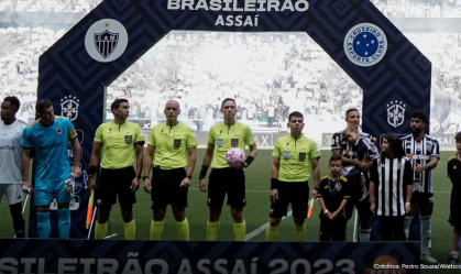 Ramon Abatti apitou o primeiro clássico da história na Arena MRV