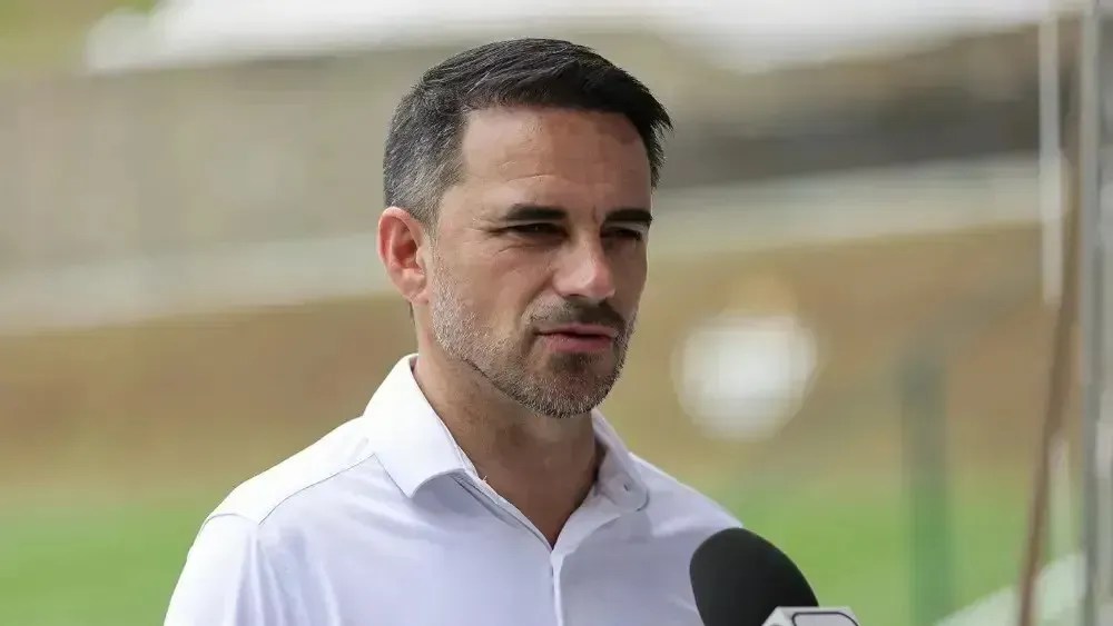 Rodrigo Caetano coordenador geral executivo de Seleções da CBF, Rodrigo Caetano, criticou a Conmebol após a derrota do Brasil
