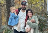 Sam Hunt e sua esposa Hannah Lee Fowler anunciam chegada de 2º bebê