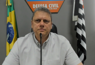 1,5 milhão de pessoas estão sem água em SP após chuvas, diz Tarcísio à CNN
