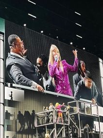 Taylor Swift faz show no Rio de Janeiro