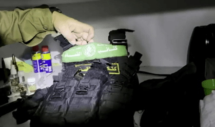 vestimenta hamas colete