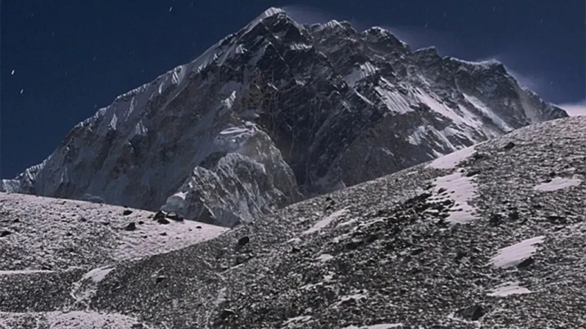 A estação climática do Laboratório/Observatório Internacional Pyramid no Monte Everest registra dados meteorológicos de hora em hora há quase três décadas / Franco Salerno/The Institute of Science and Technology Austria