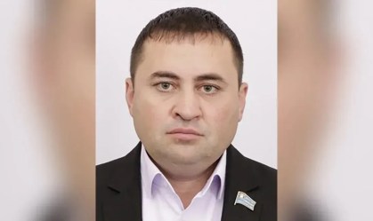 Político regional pró-Putin é encontrado morto na Rússia