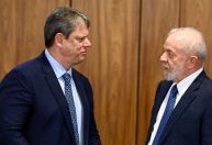 Lula e Tarcísio definem anúncio de edital para túnel Santos-Guarujá