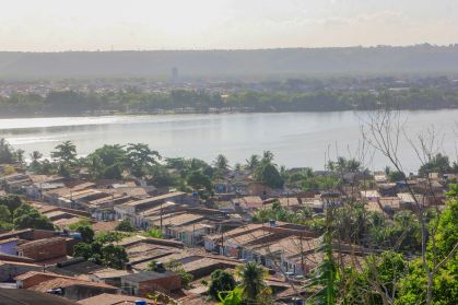 Imagens da Lagoa Mundaú, em Maceió, que foi afetada pelo rompimento da mina da Braskem