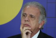"Denúncia tira suspeição de quem não teve culpa", diz ministro da Defesa