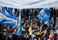 Milei recebe Bolsonaro na Casa Rosada no dia da posse como presidente da Argentina