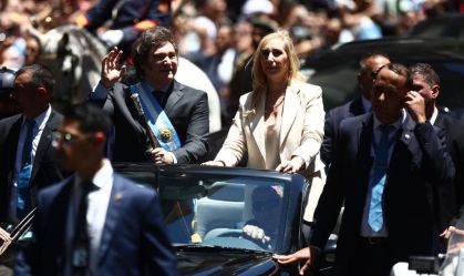Javier Milei altera lei sobre nepotismo e nomeia irmã em cargo de confiança