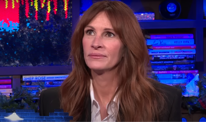 Julia Roberts diz ter sofrido com falta de confiança no início da carreira