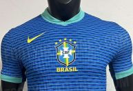 Site especializado vaza camisa azul da Seleção Brasileira; veja imagens