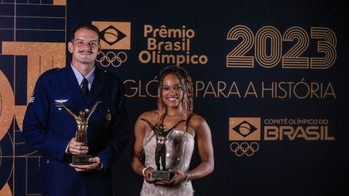 Marcus Vinicius D'Almeida e Rebecca Andrade são os vencedores do Prêmio Melhor do Ano masculino e feminino