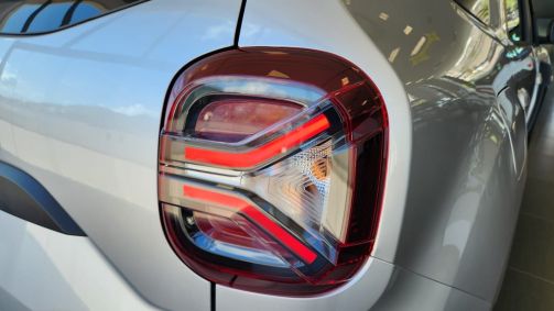 Renault Duster Intense Plus: SUV fica renovado na linha 2024