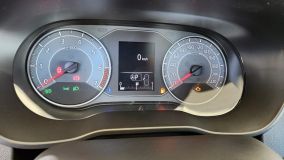 Renault Duster Intense Plus: SUV fica renovado na linha 2024