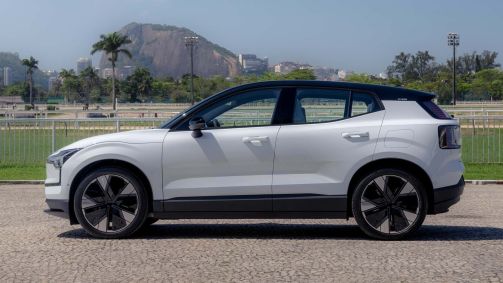 Volvo EX30: SUV 100% elétrico chega às loja em 2024