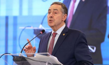 Decisões individuais são “imperativo da realidade” do STF, diz Barroso