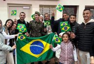 Após Israel proibir saída de 24 pessoas em Gaza, avião da FAB chega a Brasília com 48 repatriados