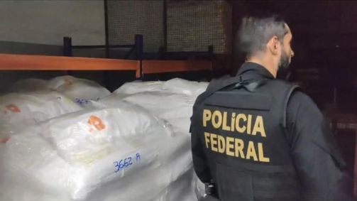 Operação da PF contra o tráfico de drogas teve o influenciador fitness Renato Cariani como um dos alvos