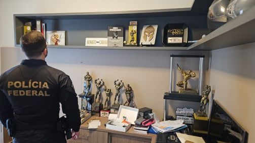 Operação da PF contra o tráfico de drogas teve o influenciador fitness Renato Cariani como um dos alvos