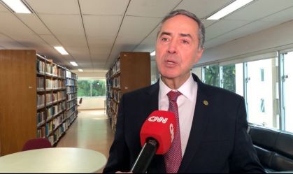 Presidente do STF, ministro Luís Roberto Barroso participou de evento em São Paulo nesta sexta-feira (15)