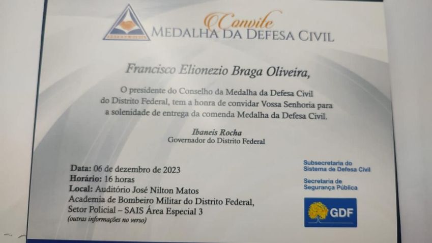 Homenagem recebida este mês pelo agente do governo do Distrito Federal / Reprodução