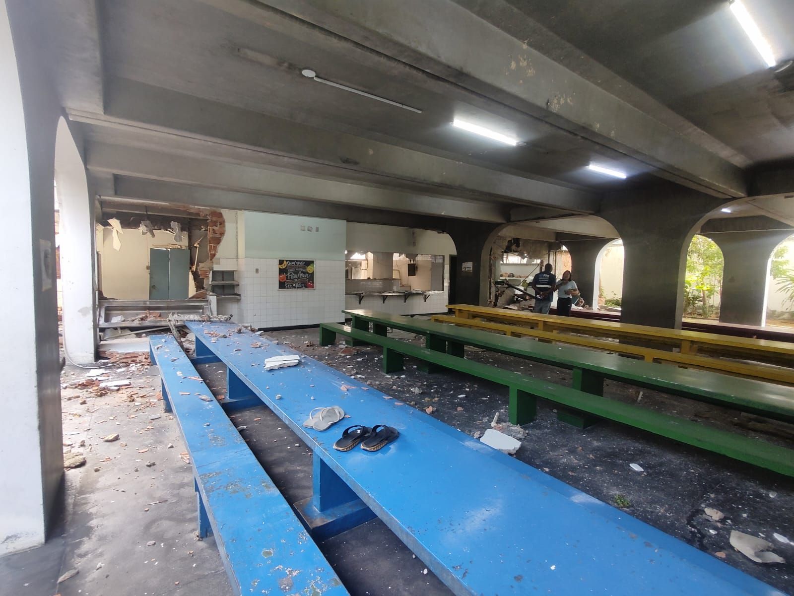 Explosão em uma escola de Bangu, na zona oeste do Rio de Janeiro