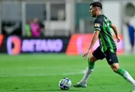 Cruzeiro estuda oferta milionária por Martínez, do América-MG