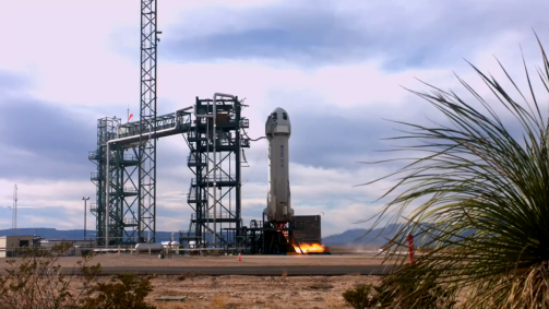 Foguete New Shepard, da Blue Origin, decolando