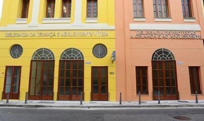 RJ: adolescente é apreendido por colocar fogo em homem em situação de rua
