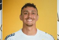 Santos confirma retorno do volante Diego Pituca