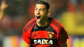 DIego Souza foi um dos artilheiros do Brasileirão 2016