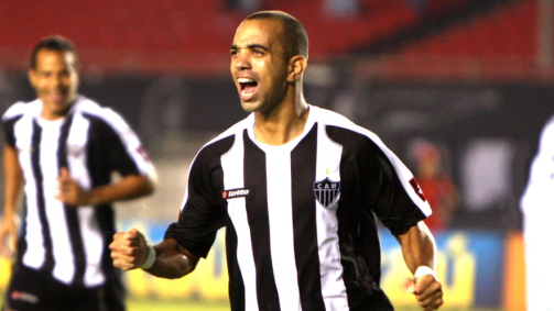Diego Tardelli foi um dos artilheiros do Brasileirão 2009