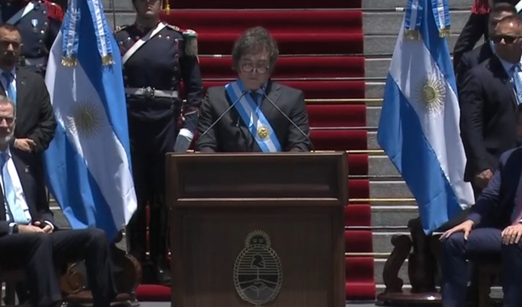 Javier Milei, novo presidente da Argentina, faz discurso de posse