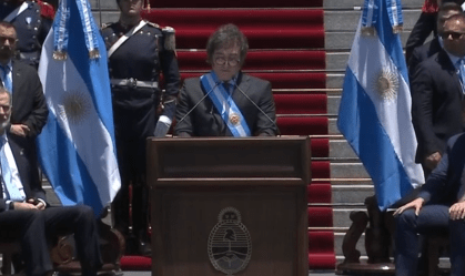 Javier Milei, novo presidente da Argentina, faz discurso de posse
