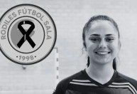 Goleira brasileira indicada a melhor do mundo morre na Espanha