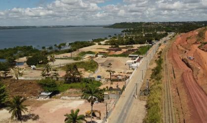 Imagem aérea da região da mina 18 da Braskem, em Maceió, que apresenta risco iminente de colapso