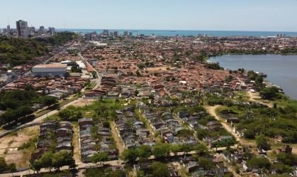Hospital em Maceió próximo à área de risco deverá ser evacuado devido a afundamento de terra