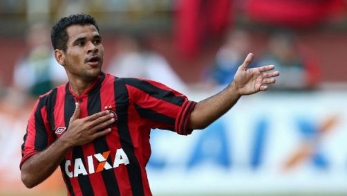 Éderson foi artilheiro do Brasileirão 2013