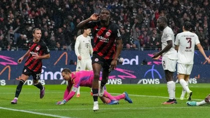 Bayern foi goleado pelo Eintracht Frankfurt por 5 a 1