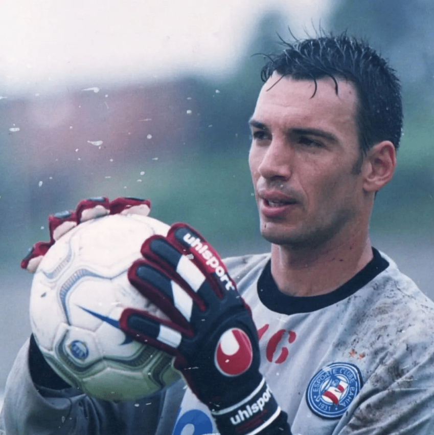 Ex-goleiro Emerson Ferretti atuou pelo Bahia no início dos anos 2000 / Reprodução/Instagram