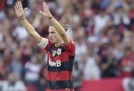 Flamengo: Filipe Luís revela bastidores de soco na cara de Pedro