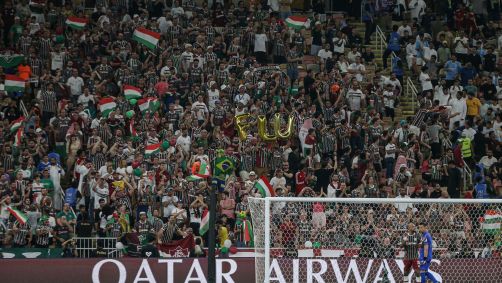 Torcida do Fluminense no estádio King Abdullah International Stadium