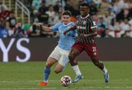 Grealish, do Manchester City, rebate acusação de jogadores do Fluminense