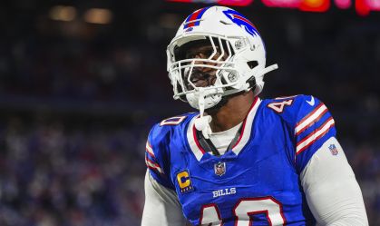 Jogador do Buffalo Bills se entrega após ser acusado de agredir mulher grávida