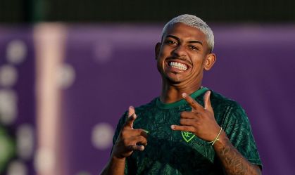 John Kennedy abre o jogo sobre o afastamento recente no Fluminense