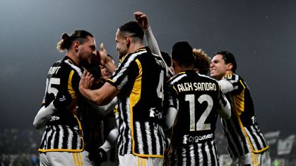 Jogadores da Juventus comemoram gol da equipe