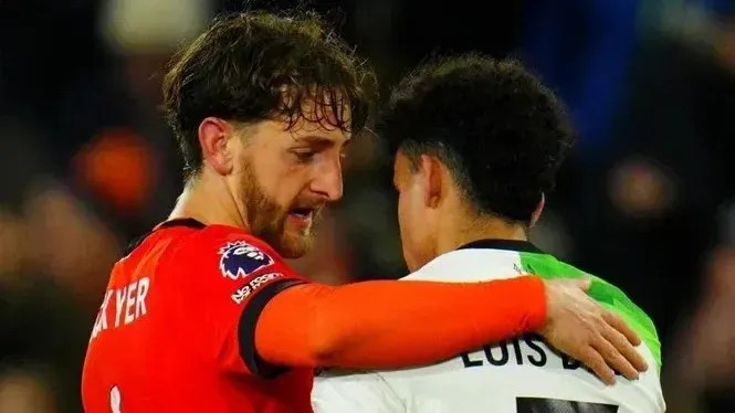 Lockyer, do Luton Town