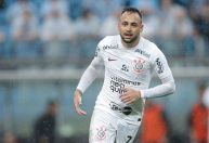 Corinthians anuncia renovação do empréstimo do volante Maycon