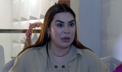 Naiara Azevedo mostra hematomas e detalha violência patrimonial
