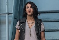“Sorria 2”: Naomi Scott, de “Aladdin”, será protagonista da sequência